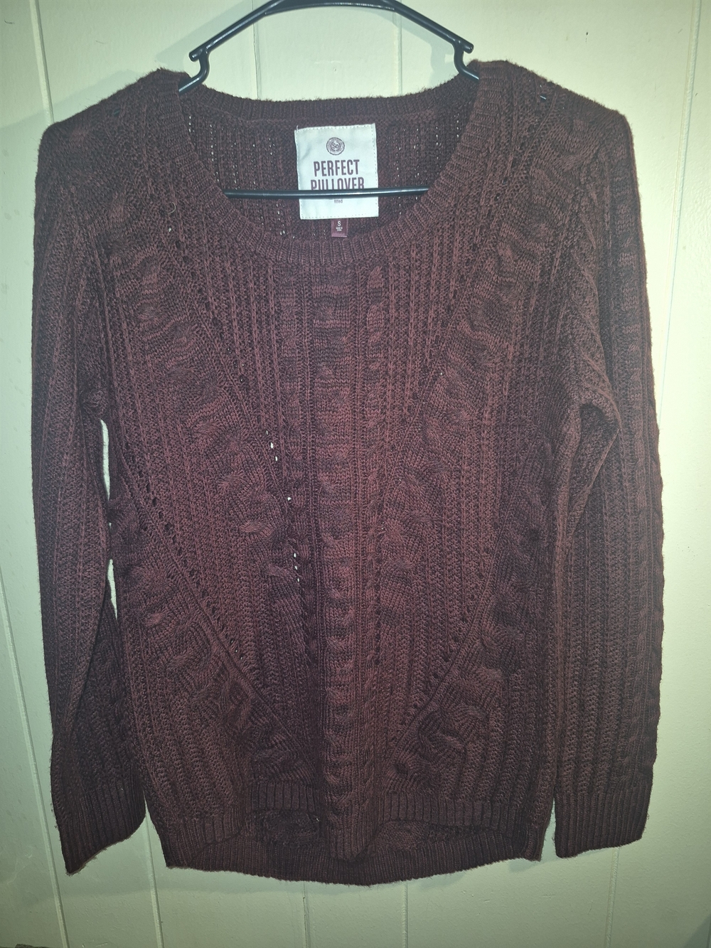 SO Perfect Pullover Cable Knit Fitted Sweater in Maroon.
